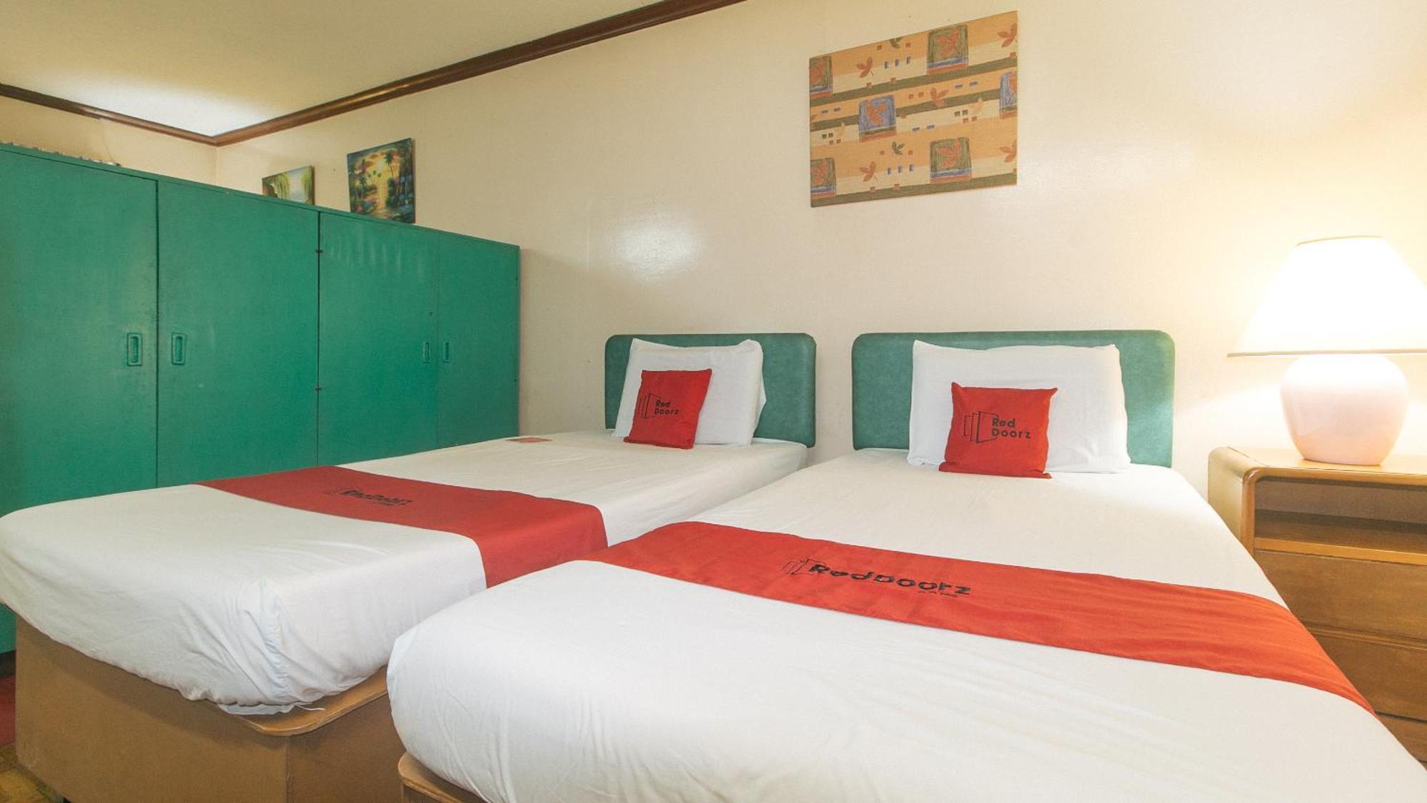Reddoorz At Broadway Court Apartelle 케손시티 외부 사진