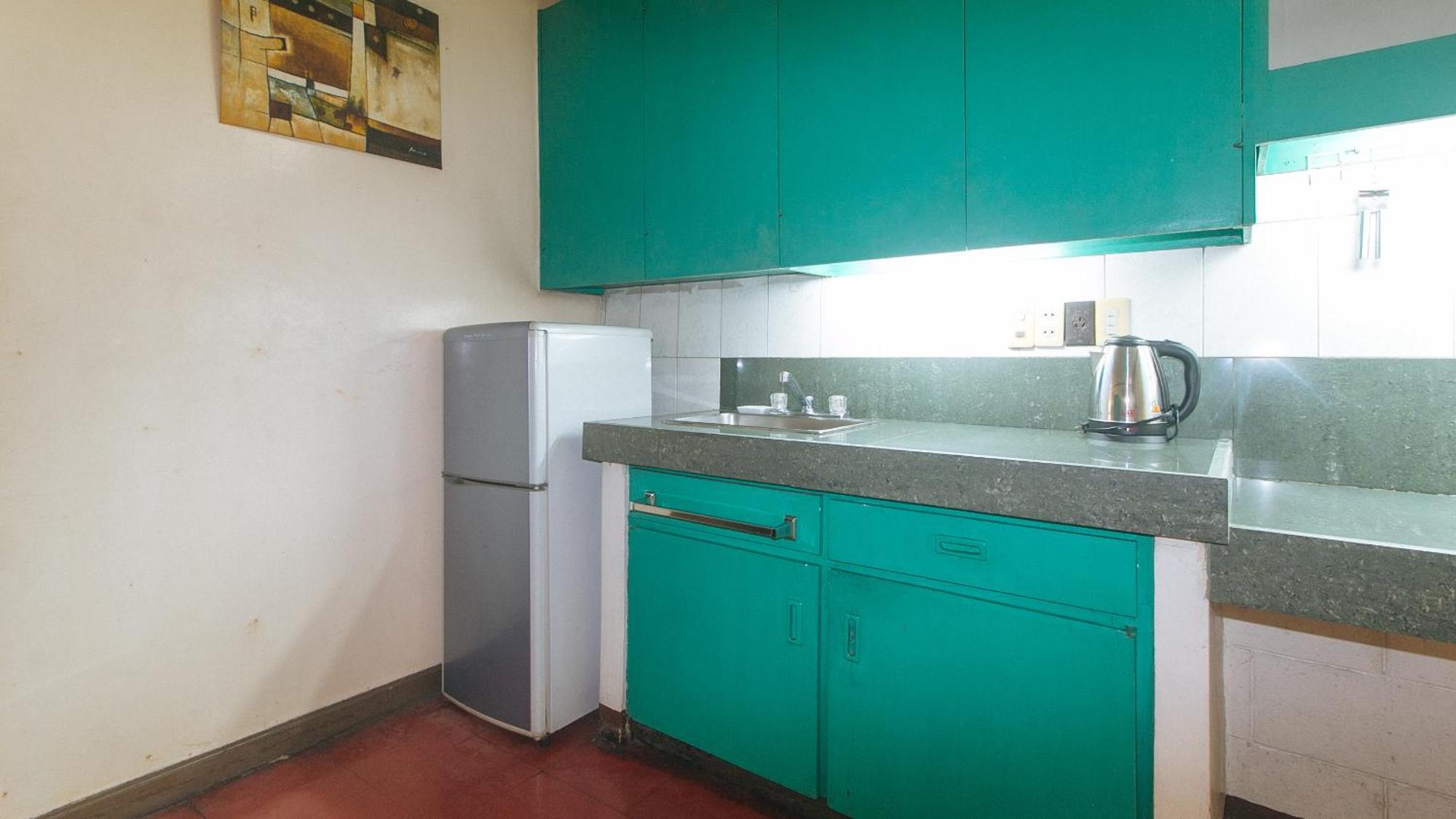 Reddoorz At Broadway Court Apartelle 케손시티 외부 사진