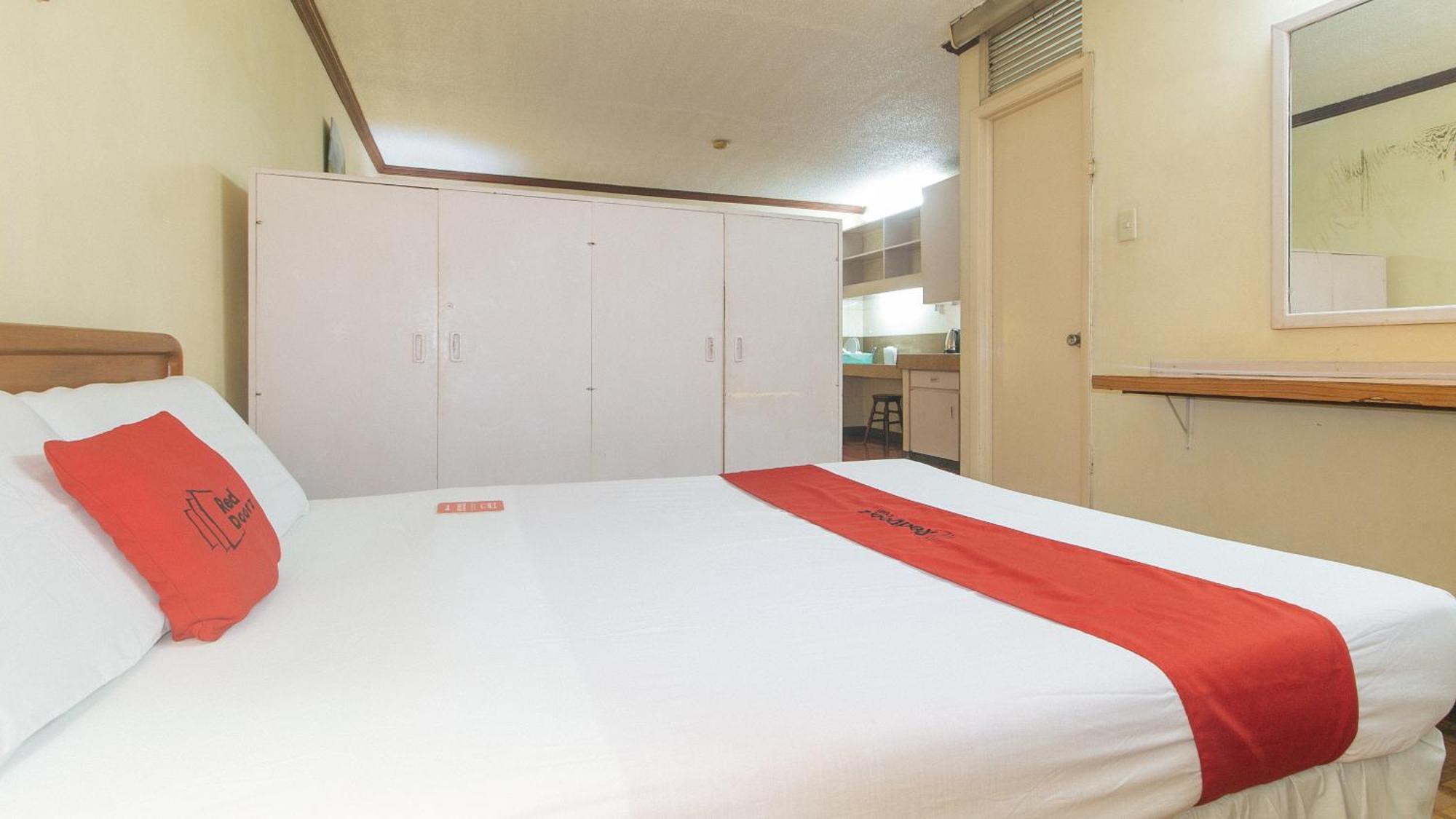 Reddoorz At Broadway Court Apartelle 케손시티 외부 사진