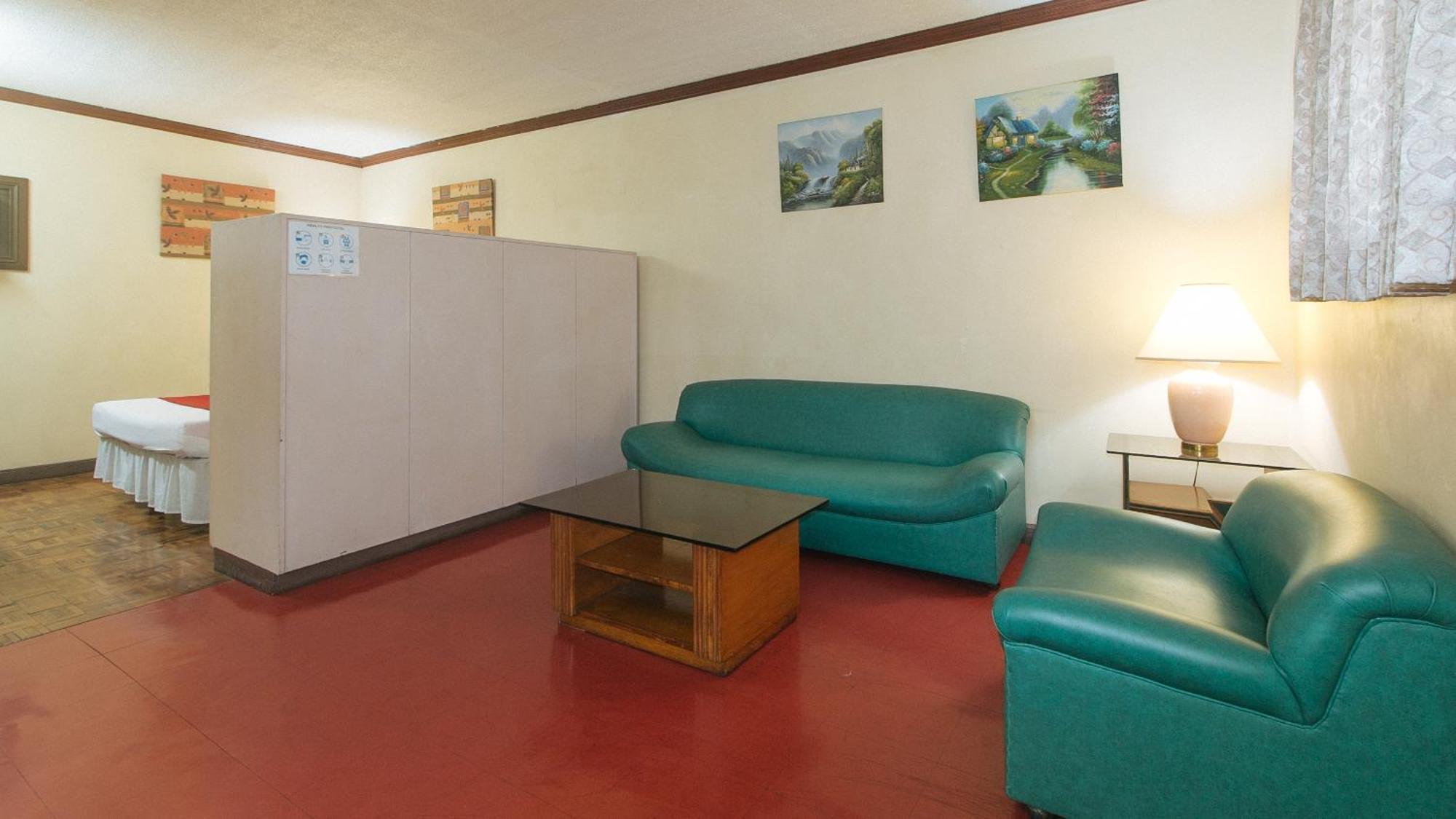 Reddoorz At Broadway Court Apartelle 케손시티 외부 사진