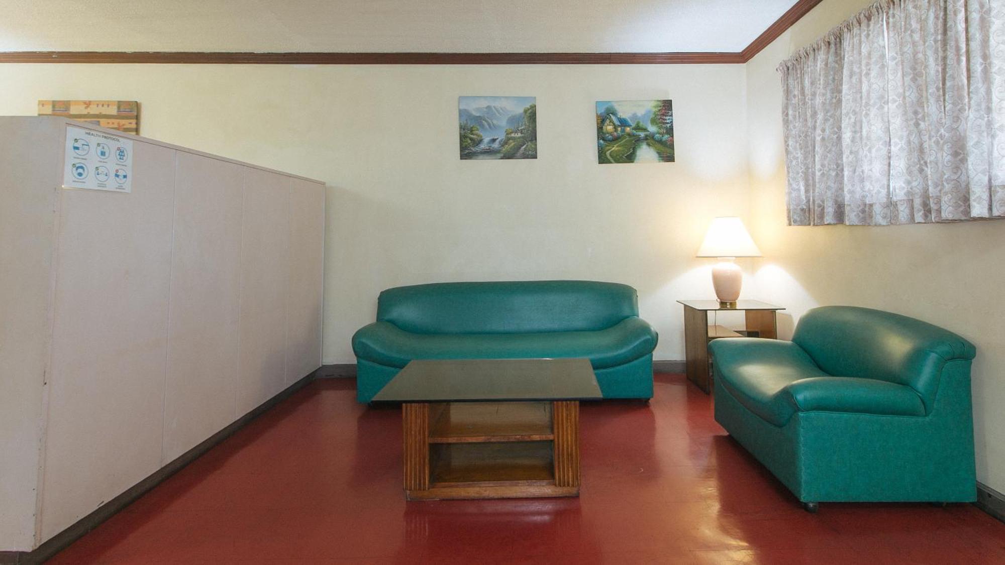 Reddoorz At Broadway Court Apartelle 케손시티 외부 사진