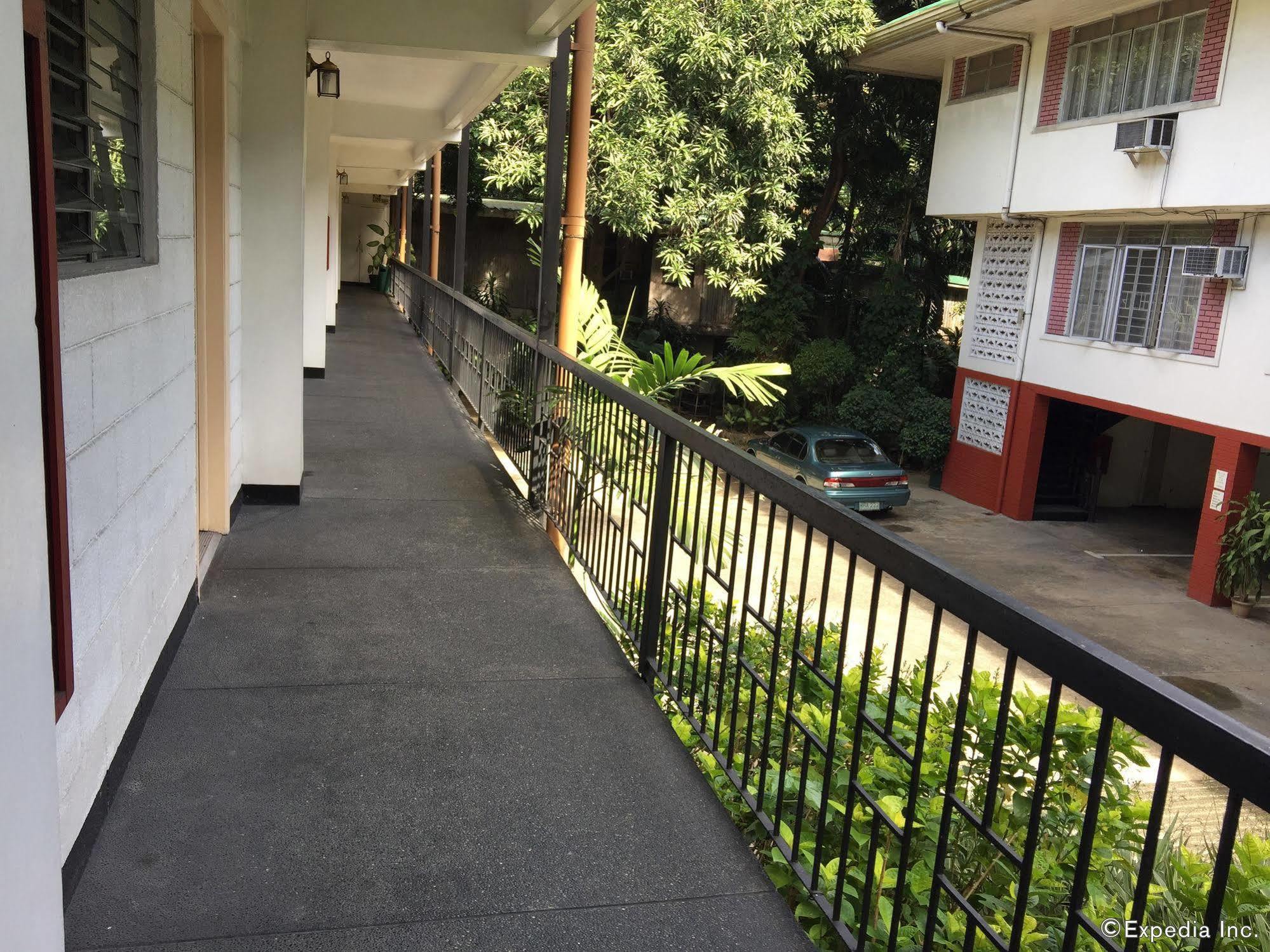 Reddoorz At Broadway Court Apartelle 케손시티 외부 사진